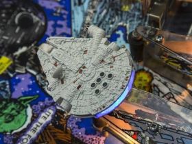 Millennium Falcon Mod for Star Wars with LED lighting